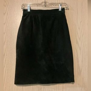 Vintage Black Suede Mini Skirt size XS / 0 Brass Plum Nordstrom 100% Leather